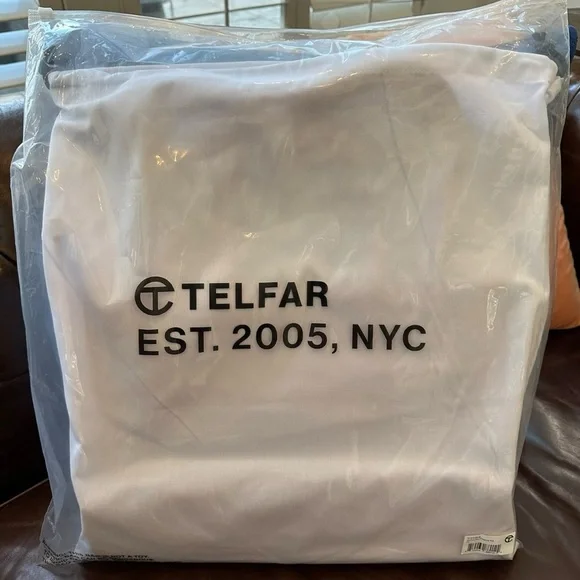 Telfar Shopping Bag Medium Red Vegan Leather Tote NWT - Picture 11 of 12